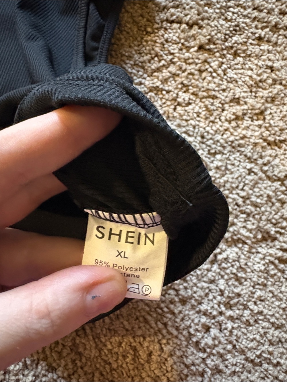 SHEIN Black Ribbed Racerback Crop Top - Picture 2 of 2